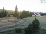 07 : 04