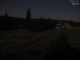 21 : 56