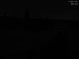 03 : 32