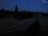 06 : 24