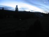 18 : 52