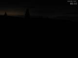 01 : 04