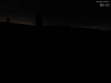 03 : 08