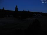 03 : 52
