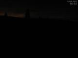 02 : 04