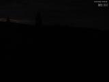03 : 00