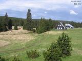09 : 40