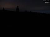 03 : 08