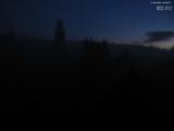 22 : 56
