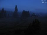 03 : 28