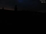 03 : 04