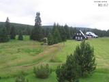 09 : 00