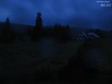 22 : 04