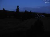 03 : 40
