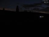 23 : 00