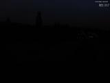 04 : 00