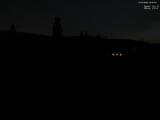 23 : 00