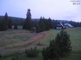 04 : 44