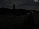 02 : 00