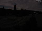 03 : 08