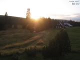 18 : 40