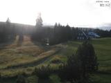 17 : 48