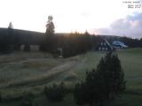 18 : 56