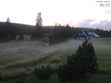 19 : 04