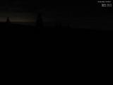 23 : 08