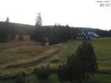 17 : 44