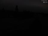 05 : 32