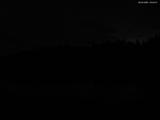 03 : 04