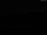 02 : 00