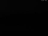 23 : 08