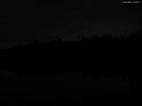 23 : 04