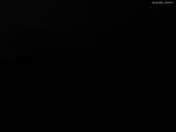 23 : 08