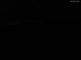 03 : 00
