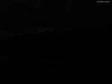 03 : 04