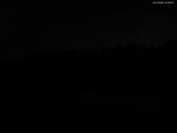 02 : 32