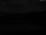 03 : 32