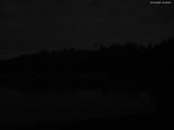 22 : 00