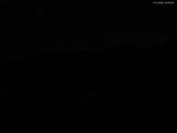 04 : 00
