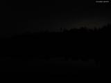 06 : 00