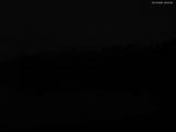 06 : 32