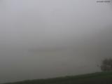 08 : 32