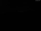 03 : 00