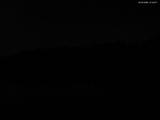 01 : 04