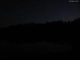 03 : 32
