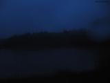 04 : 32