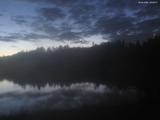 22 : 08